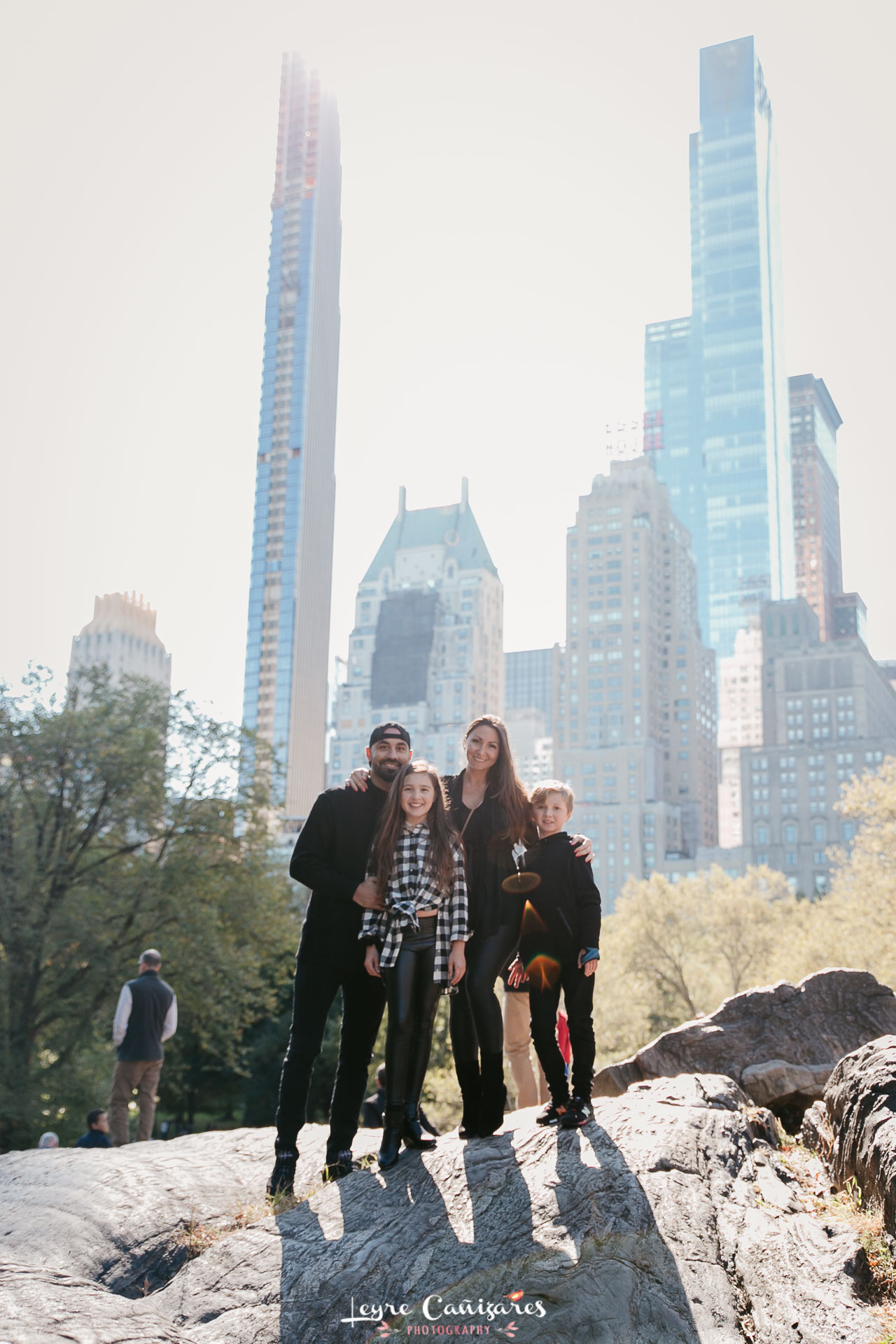 umpire rock central park new york family photoshoot