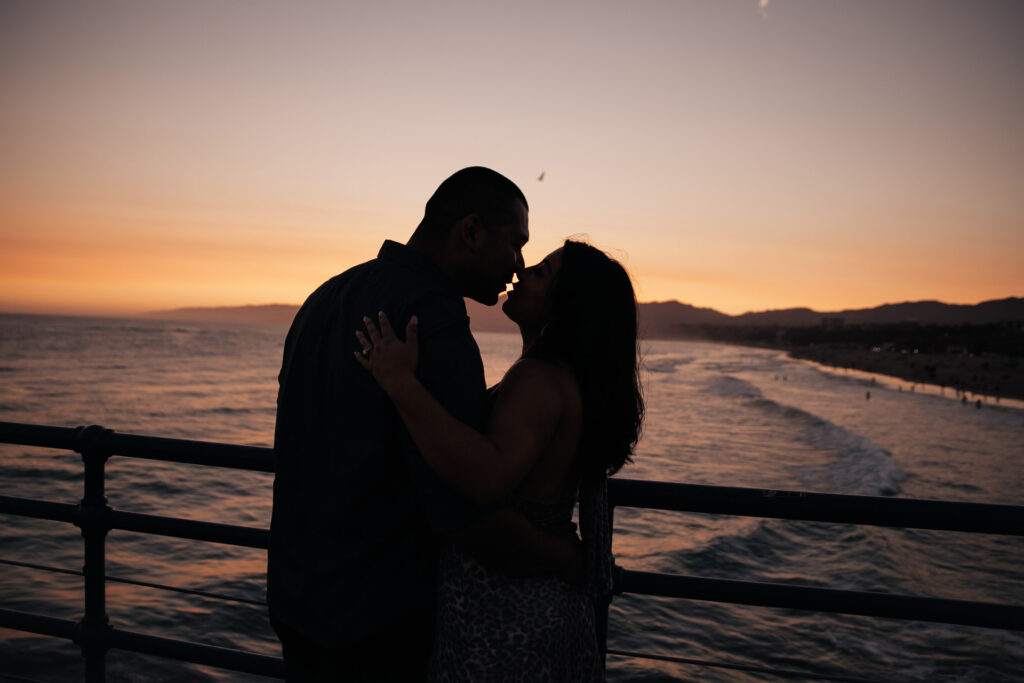 couple photoshoot in Los Angeles at sunset