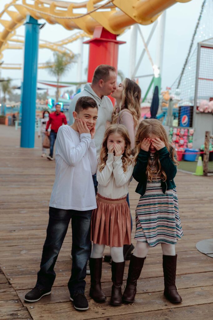 santa monica pier family photo session