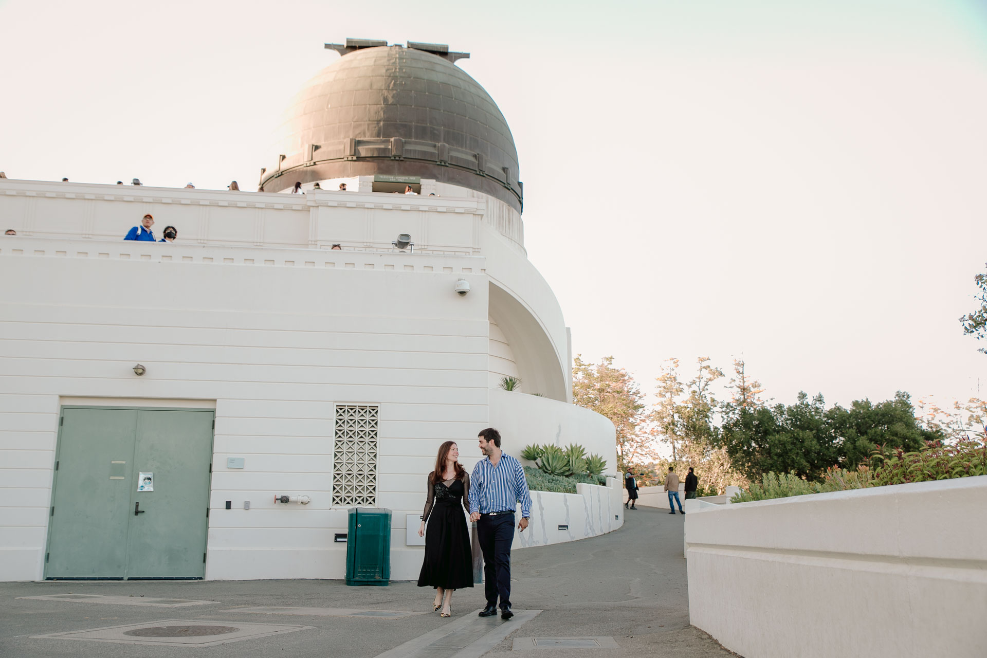 engagement photoshoot at griffith observatory